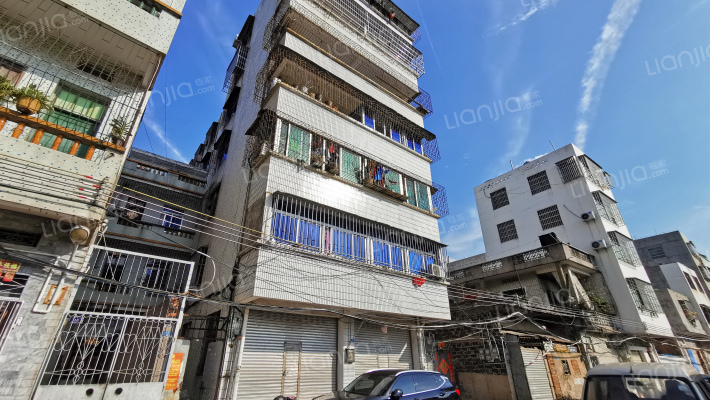 十五小宿舍外景图