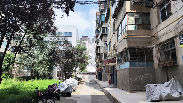 西固热电小区外景图