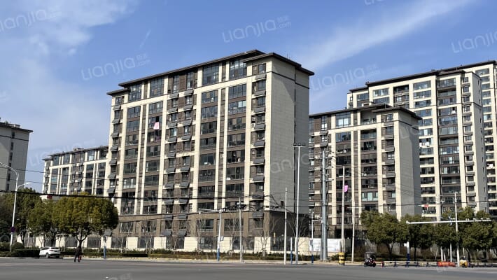 融信海亮华府东区外景图