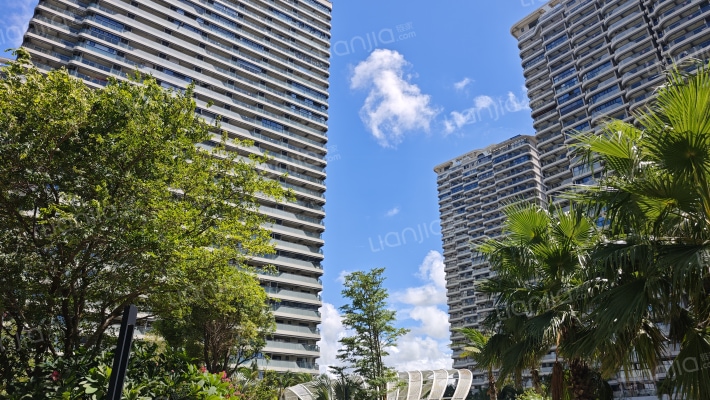 阳光城·悦江海外景图