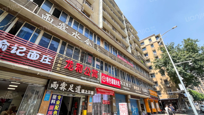 石坪桥横街32号外景图