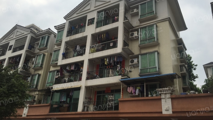 俊怡花园外景图