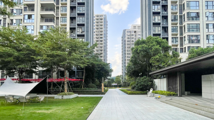 中海观澜府外景图