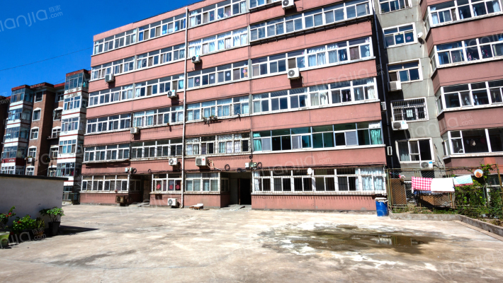 钟楼大街55号院外景图