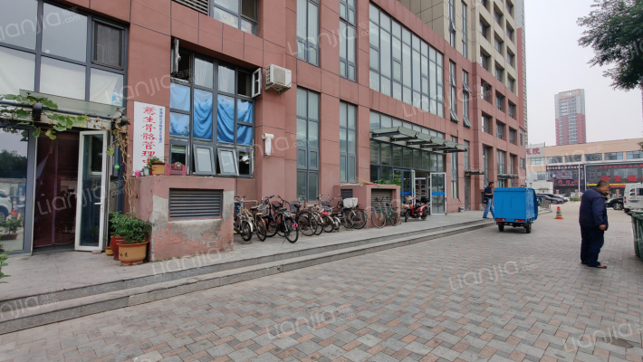 绿岛公寓外景图