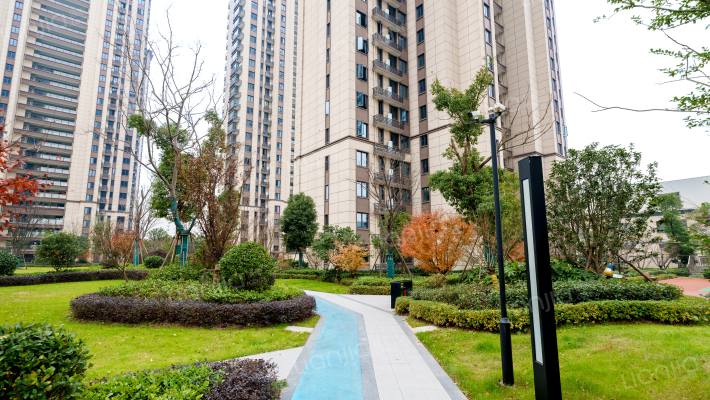 水韵蓝湾外景图