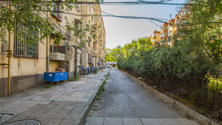 安居小区外景图