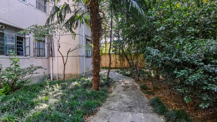 钦州南路300弄外景图