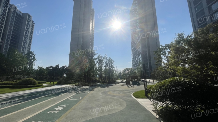 融创中心星望外景图