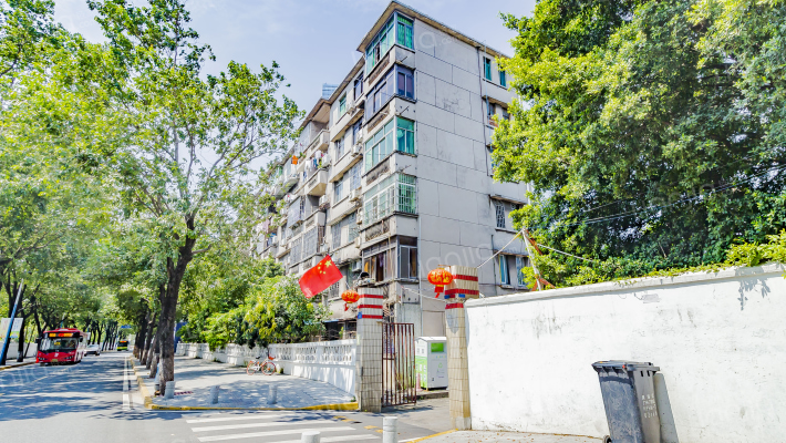 航道局宿舍外景图