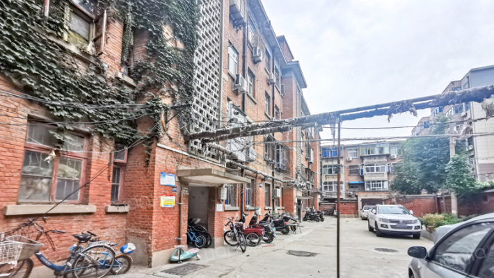 黄河路105号院外景图