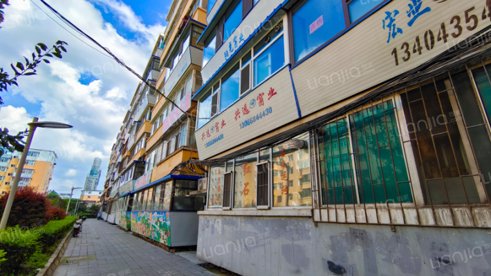 南湖职工新村外景图