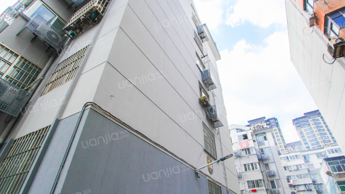 建工一村外景图