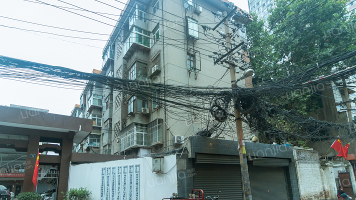 南小巷77号院外景图