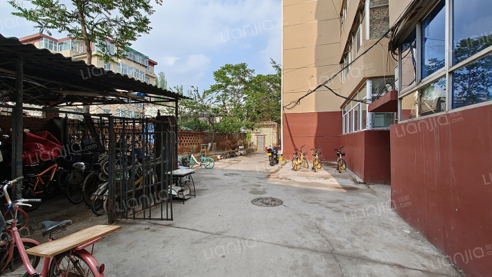 科技日报社外景图