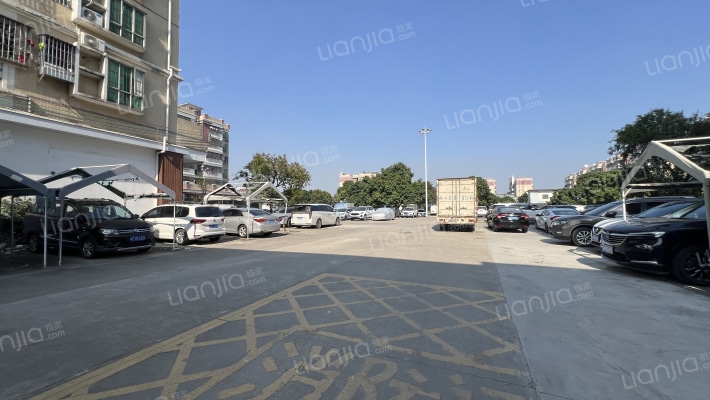 鸿成雅园外景图