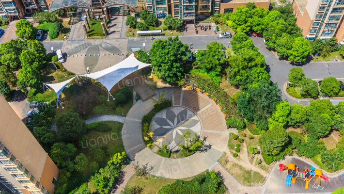 中浩云花园外景图