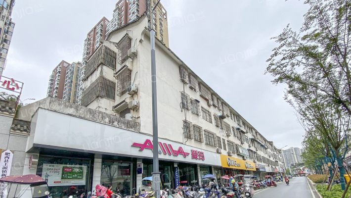 新华社区外景图