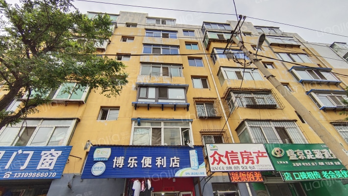 鲁园社区外景图