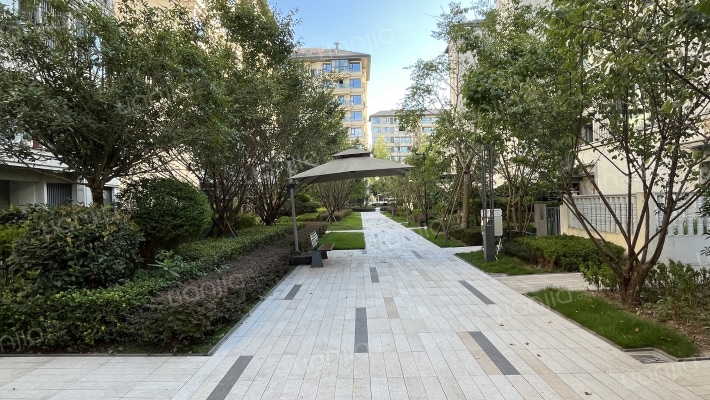 中粮祥云赋B区外景图