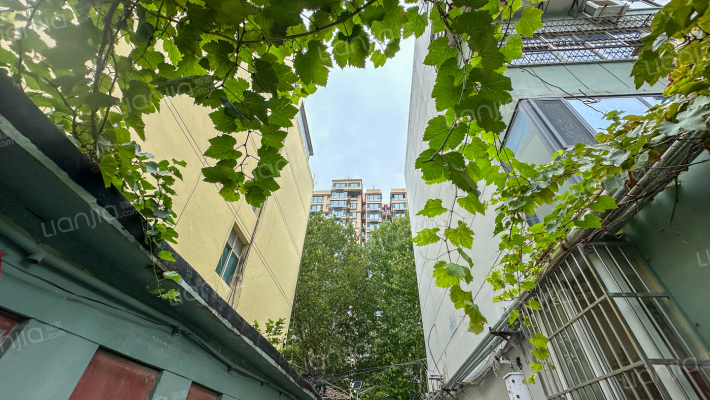 市第七医院家属院外景图