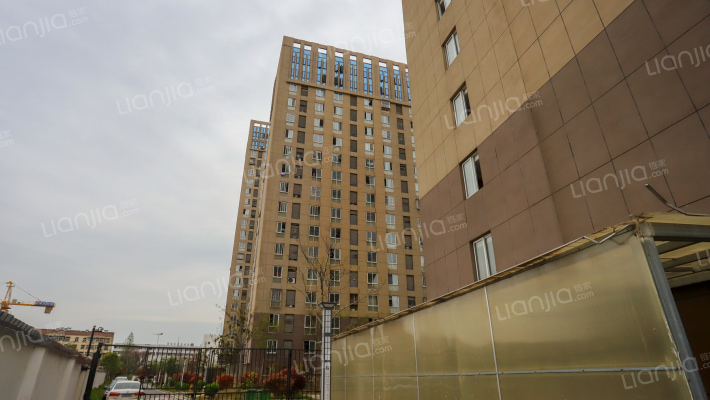 春晖公寓外景图