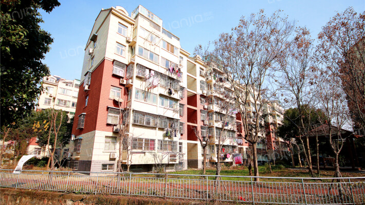 东城花园一村外景图