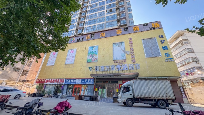 成功苑外景图