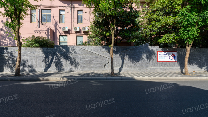 合建大楼外景图