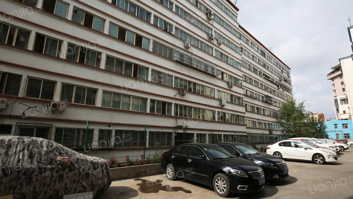 下西园小区外景图