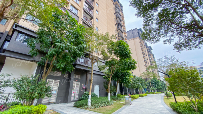 美的公馆外景图