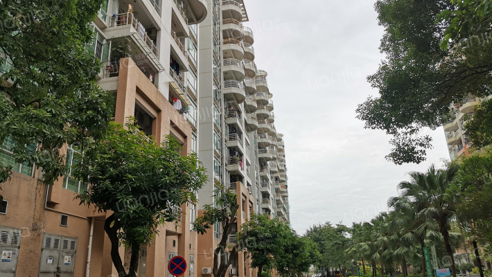 豪利花园外景图