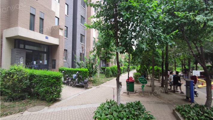 中房上东花墅外景图