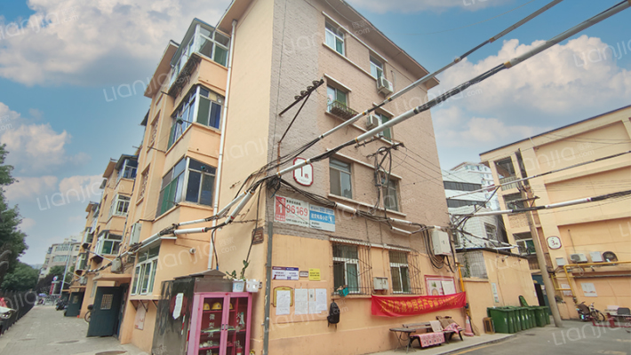 送变电南小区外景图