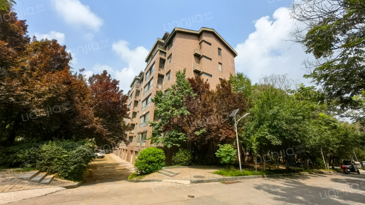 建大花园外景图