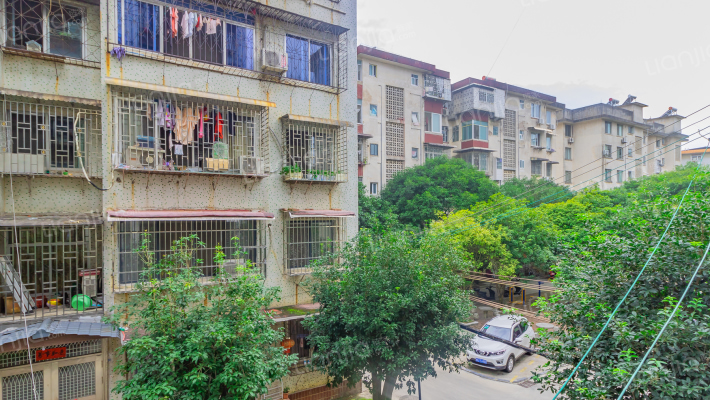 利丰苑小区外景图