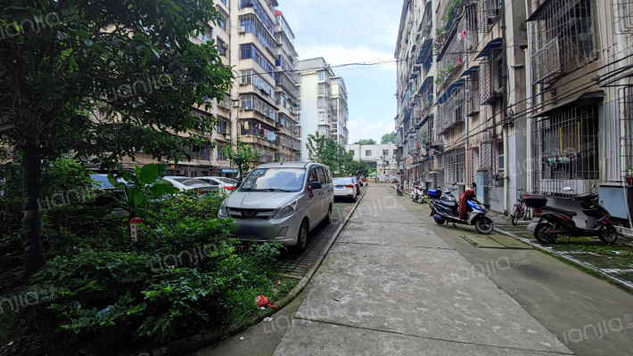 军转小区外景图