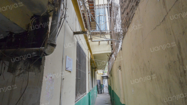 人保财险七里河家属院外景图