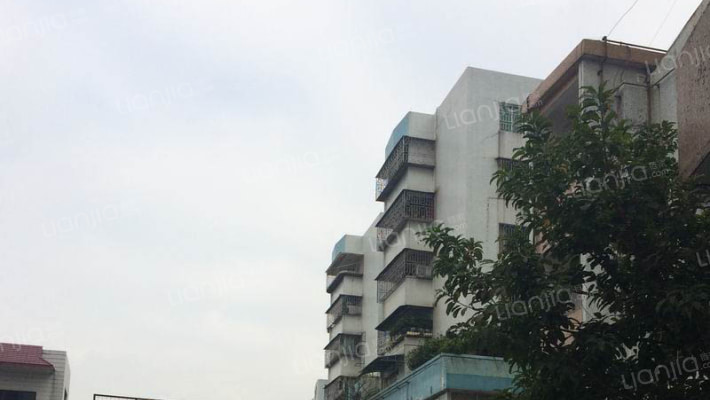 兴龙大厦外景图