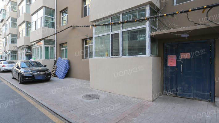 省建六公司宿舍外景图