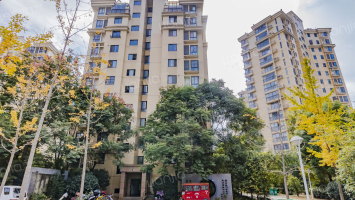 中天花园东区外景图