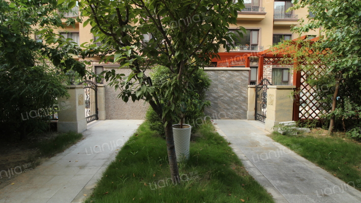 九龙华府外景图