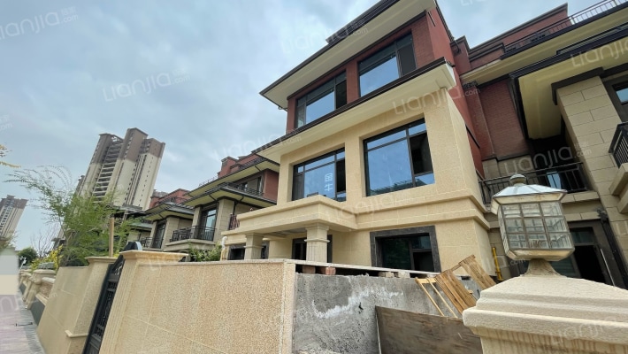 海德郡一号院外景图