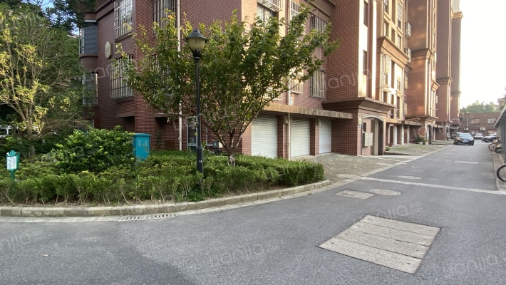 鸿景名苑外景图