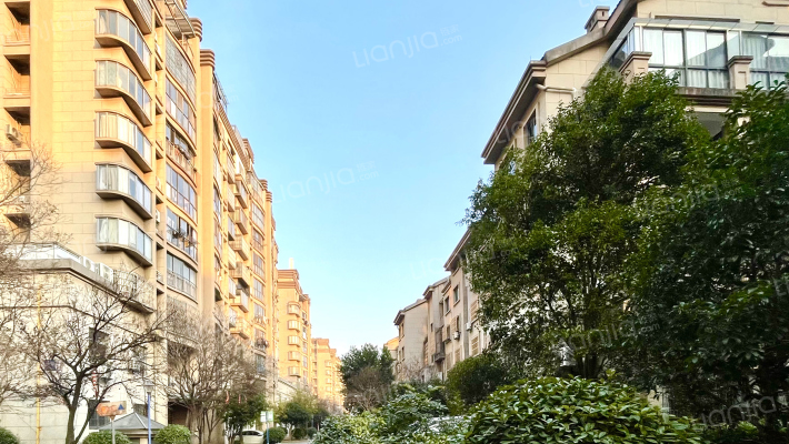 东港花苑外景图