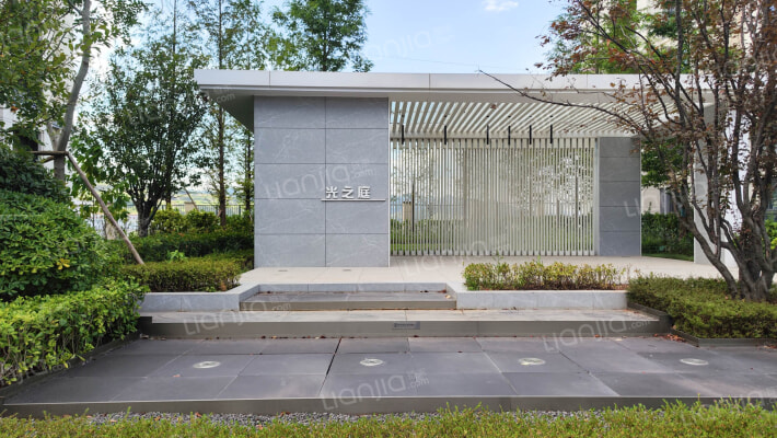 映湖十里A区外景图