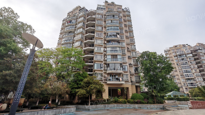 天阳棕榈湾一期外景图