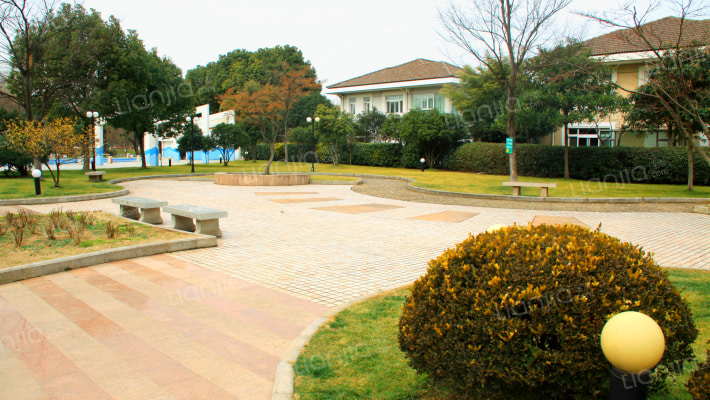 月牙湖花园外景图