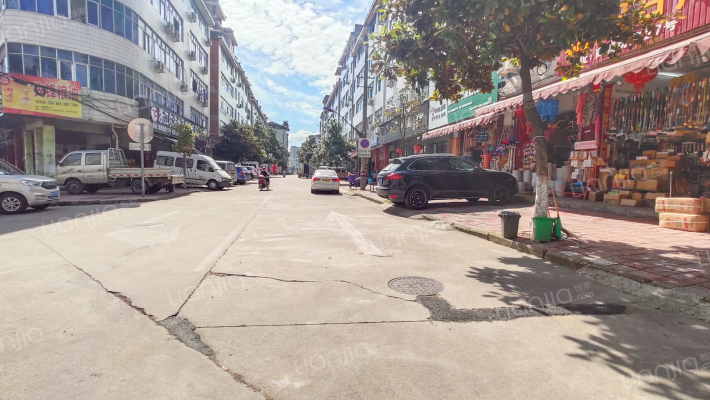 商城西路33号外景图