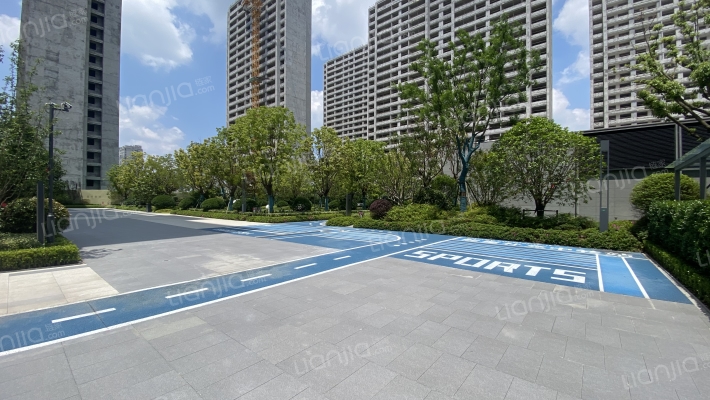 绿城·晓风印月外景图